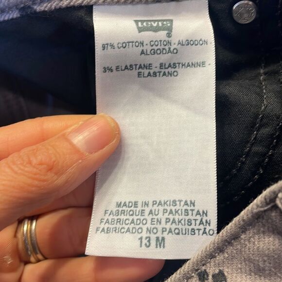 Levi 535 grey with black designs leggings - Picture 9 of 14